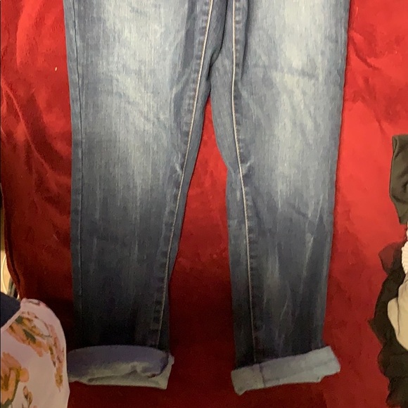 Capris - Picture 3 of 3